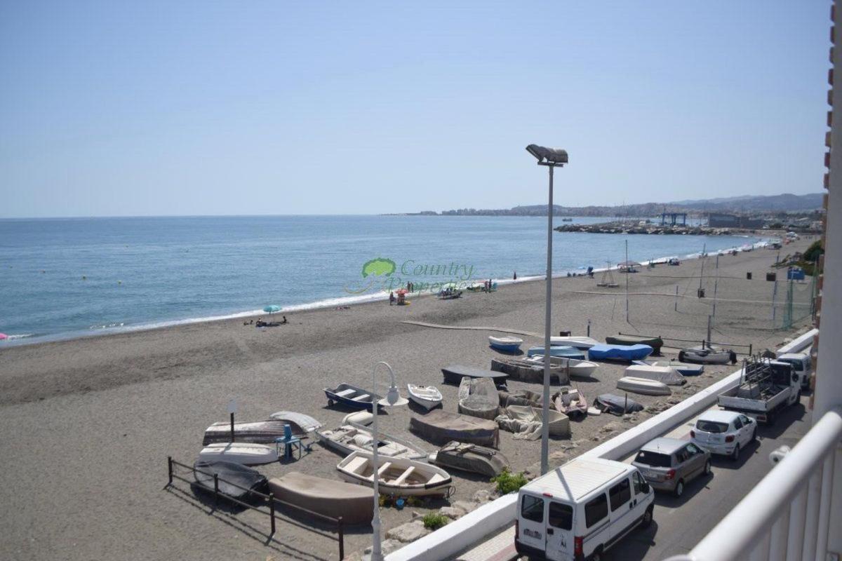 Algarrobo Costa Primera Linea De Playa Duplex Экстерьер фото